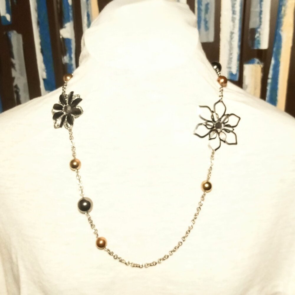 SOLD!! Vintage AVENUE Silver, Gold and Pewter Flower Metal Necklace 47" Long